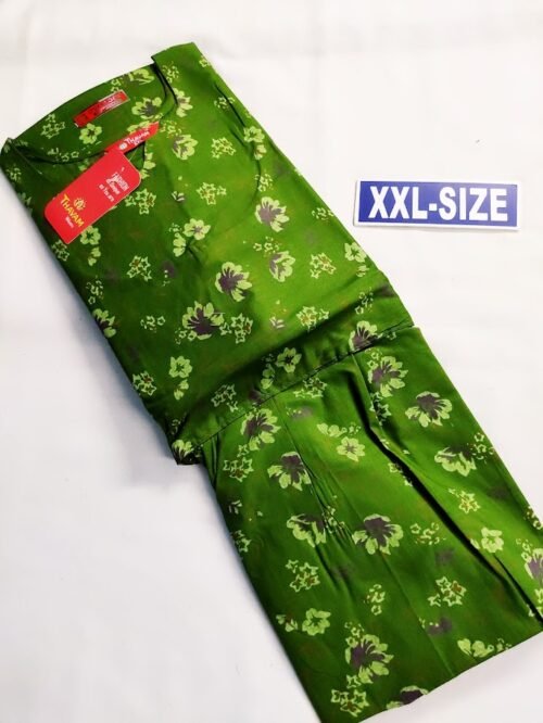 coat model feeding Nighty Green flower pattern